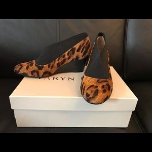 Taryn Rose Kelly Wedge leopard print NEW